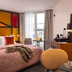 Hotel Le 12 4*