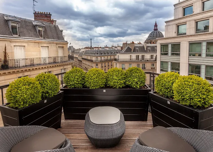 Le 12 4* Paris