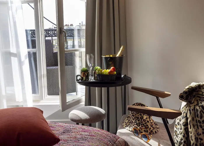 Le 12 Hotel Paris