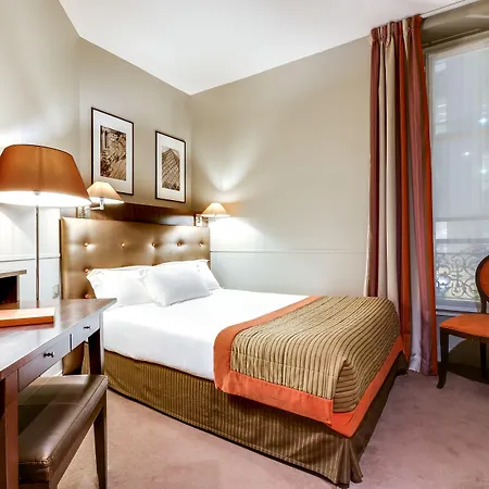 Hotel Le 12 4*
