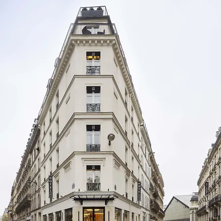 Hotel Le 12 4*